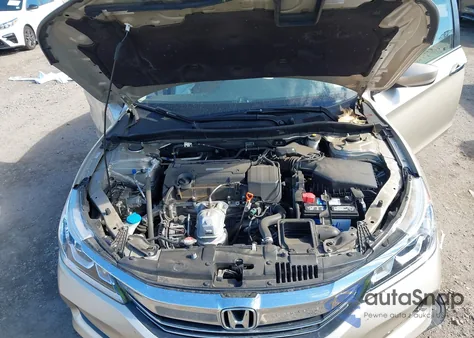 2017 Honda Accord Lx z USA, uszkodzony, nr VIN 1HGCR2F35HA152301